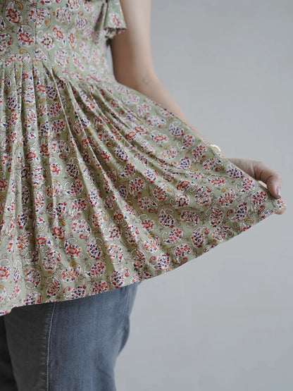 Floral Peplum Gray Top